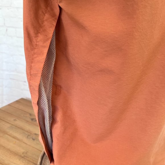 The North Face - Mens Rust Short Sleeve Shirt - Size XXL - 2XL - Picture 9 of 13